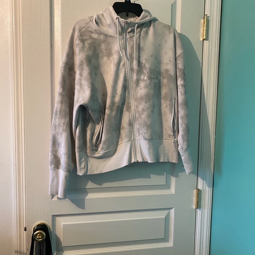 Old Navy Active Light Gray sweatshirt